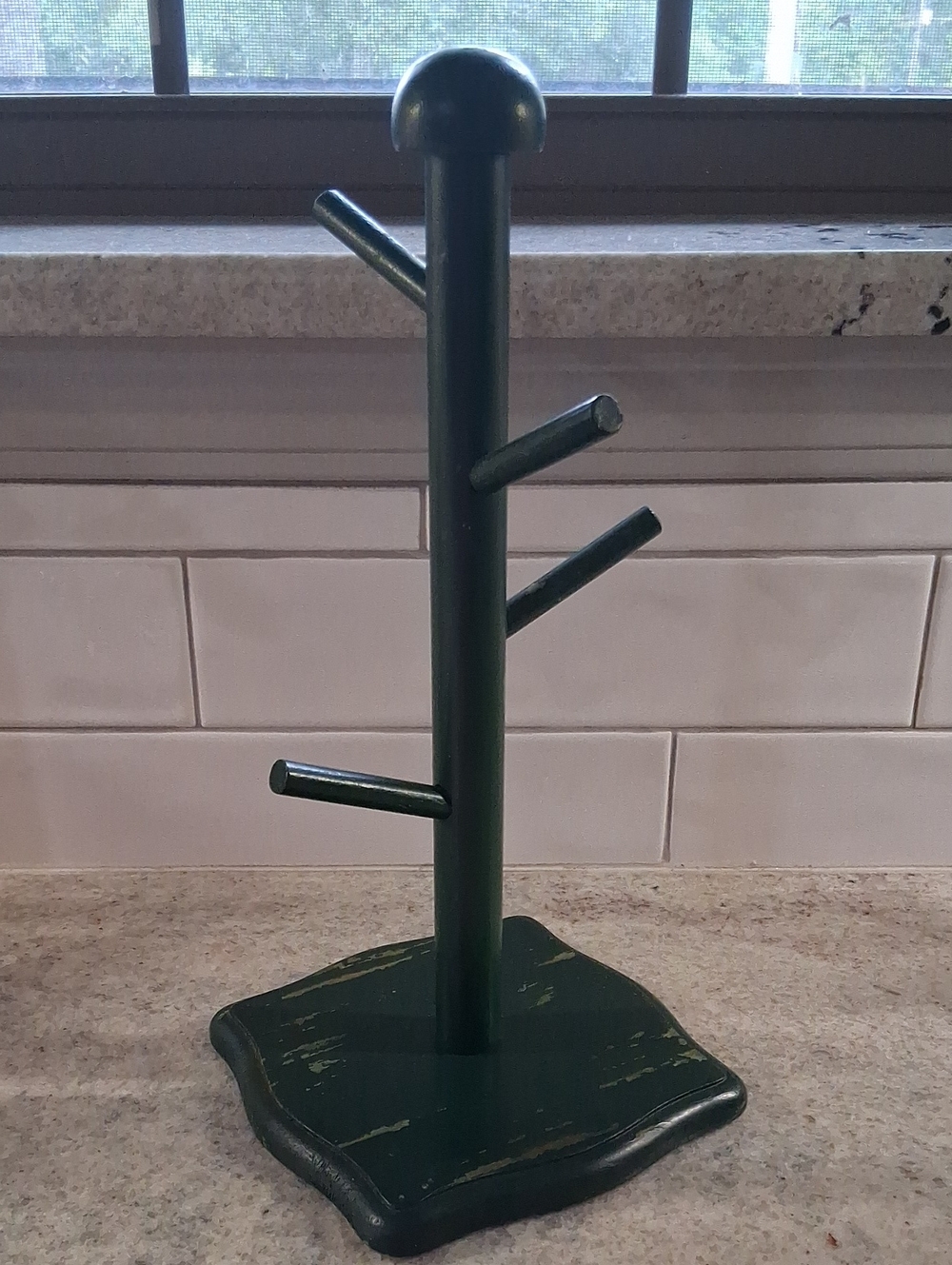 Dark Green Wood Mug Tree Stand